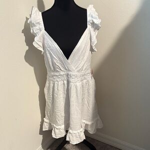 Arula Elegant White Ruffled Dress